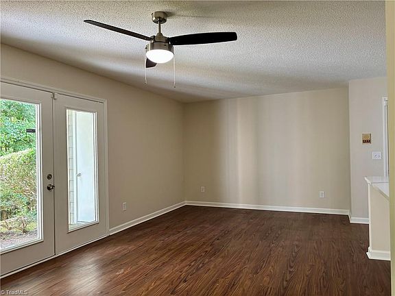 5th image of 702 Glendale Dr