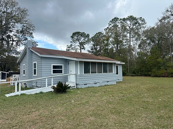 3rd image of 3524 Bowden Rd S