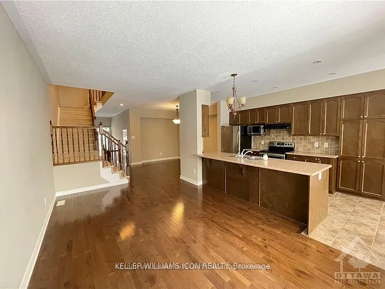 957 Fletcher Cir — Photo 23