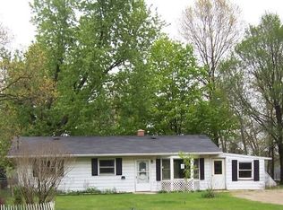 241 12th St, Plainwell, MI
