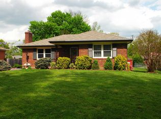1607 Vivian Ln, Louisville, KY