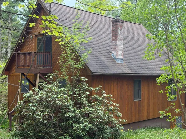 11501 Vt Route 111, Morgan, VT 05853