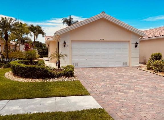 3rd image of 9132 SE Retreat Dr