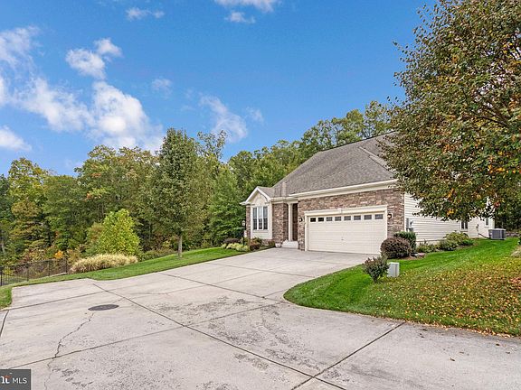 4th image of 5989 Upland Meadow Ct
