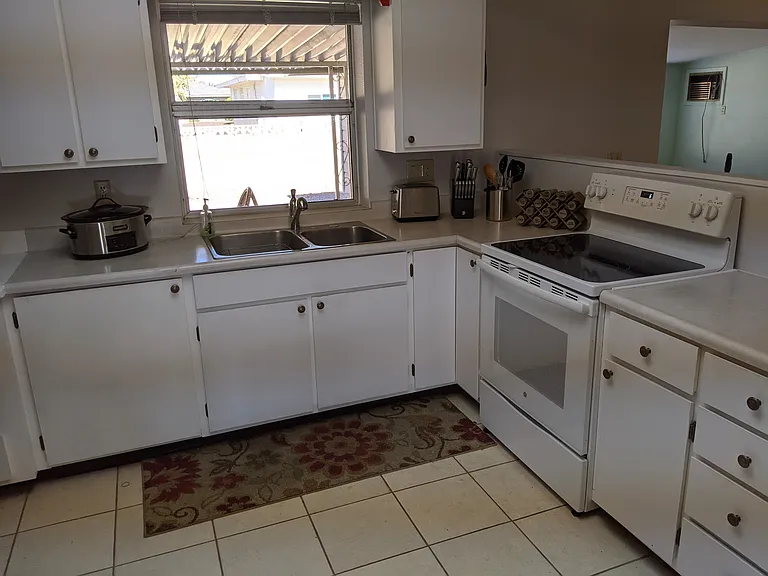 4212 E Dragoon Ave — Photo 15