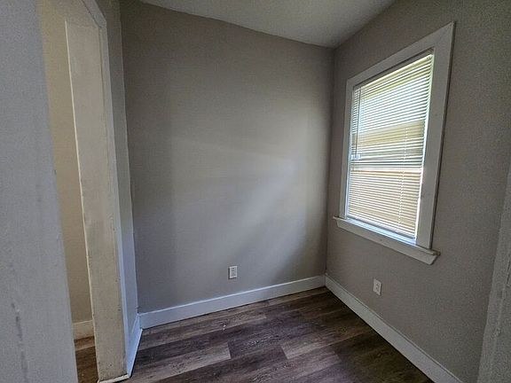 5th image of 641 N Goodman St