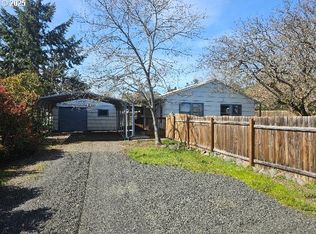 338 NW Civil Bend Ave, Winston, OR