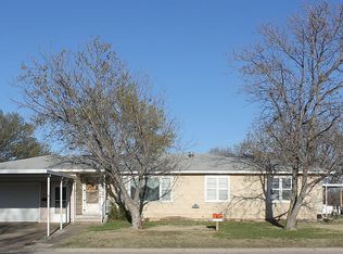 700 N Main St, Wakeeney, KS 67672