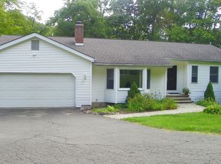 36 Bigelow Rd, New Fairfield, CT 06812