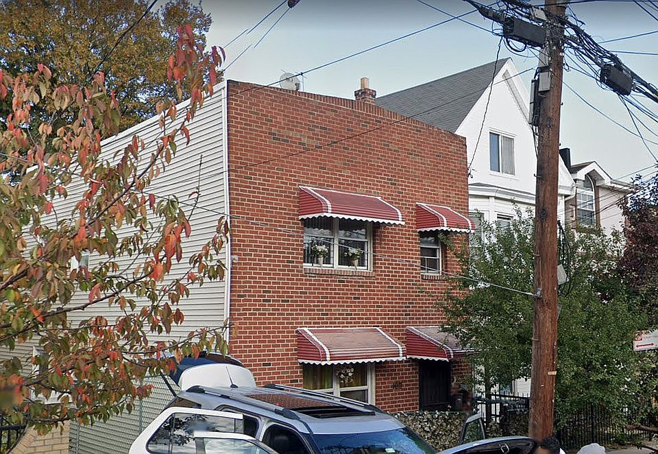 1st image of 1017 E 217th St