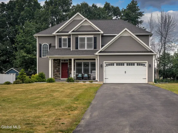 12 Saddlebrook Boulevard, Ballston Lake, NY 12019
