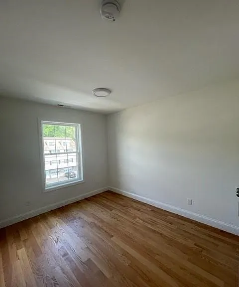 1686 Litchfield Tpke #B — Photo 13
