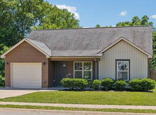 1262 Eagles View Dr, Clarksville, TN 37040