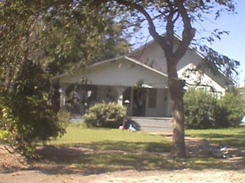 1st image of 1001 E McLennan Ave