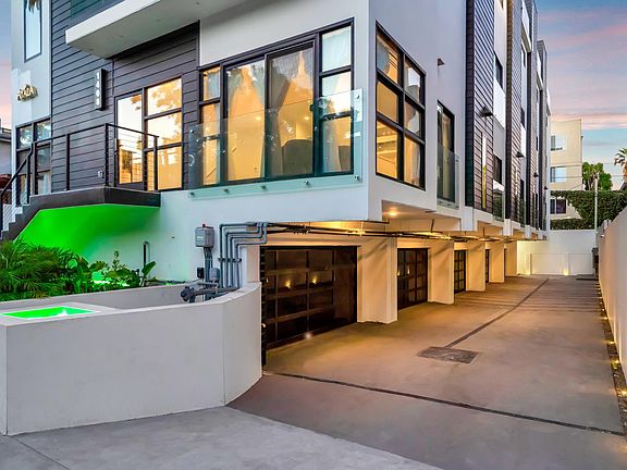 4th image of 1409 N Poinsettia Pl