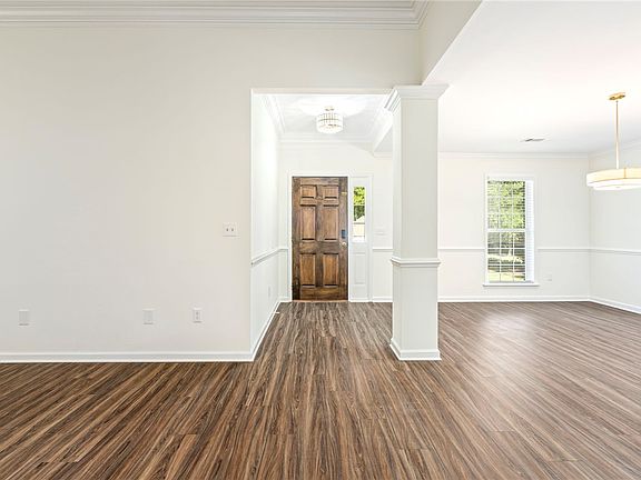 4th image of 1788 Callaway Ct