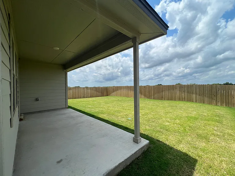 3209 Sherco Rd — Photo 16
