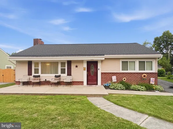 206 W 12th St, Frederick, MD 21701