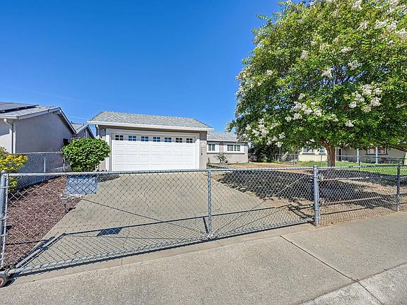 5th image of 5350 Aspen Way