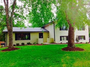 7011 Imperial Dr, Knoxville, TN 37918