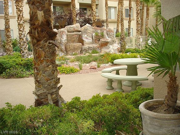 4th image of 7139 S Durango Dr Unit 305