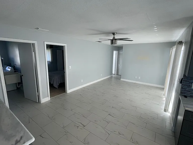 2nd Living Room