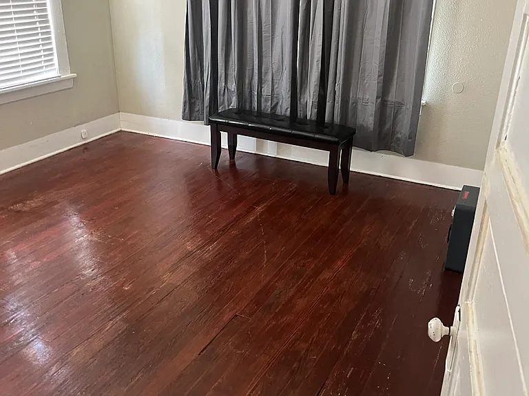 323 E Euclid Ave #325 — Photo 9