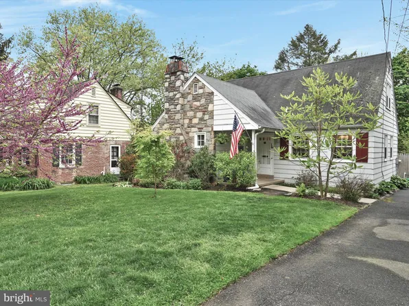 16 Hewett Rd, Wyncote, PA 19095