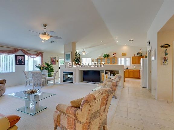 3rd image of 497 Pearberry Ave