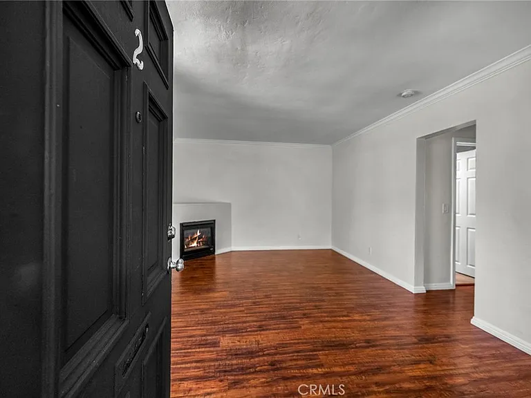 544 Glenneyre St #2 — Photo 4