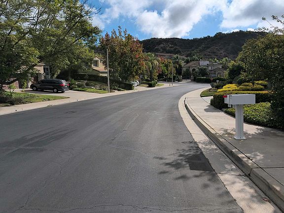4th image of 3338 Van Allen Pl
