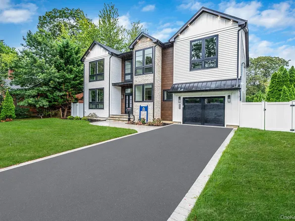 1555 Henry Road, Wantagh, NY 11793