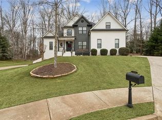 469 Billie Dean Dr, Jefferson, GA 30549