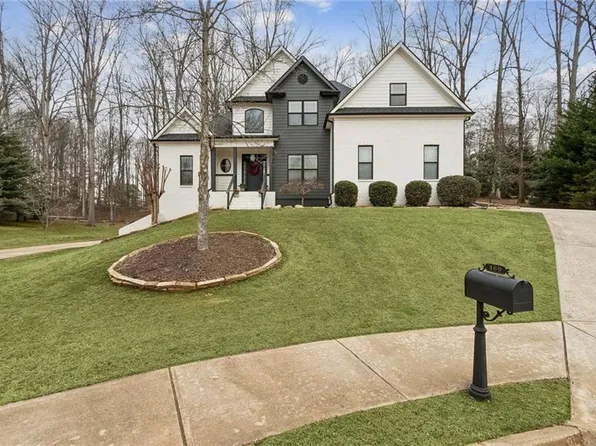 469 Billie Dean Dr, Jefferson, GA 30549
