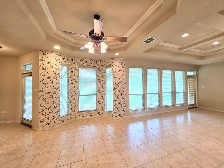 424 Lantana Mesa — Photo 9