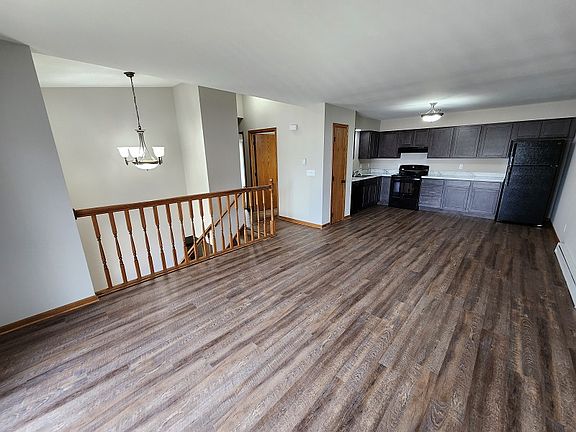 4th image of 12 Pine Ridge Ct #A