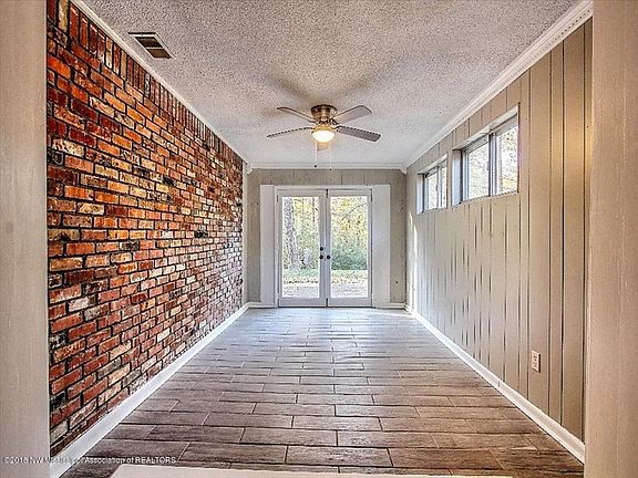3rd image of 2240 Cedarwood Cv