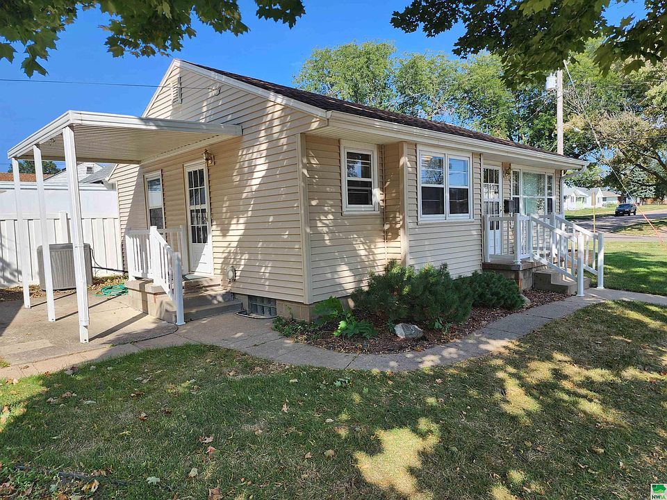1st image of 2221 S Alice St