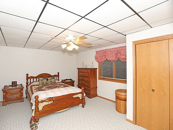 2nd image of 120 East Ave
