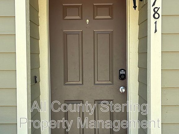 5th image of 9781 SW 52nd Ln
