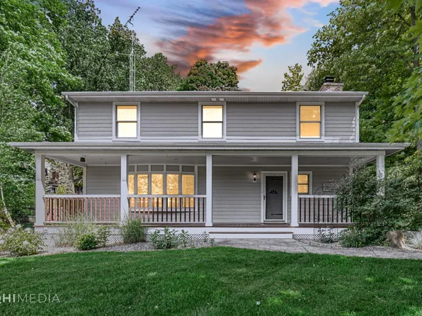 254 N Chippewa Dr, La Porte, IN 46350