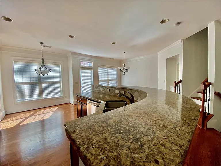 2783 Durham Dr NE — Photo 9