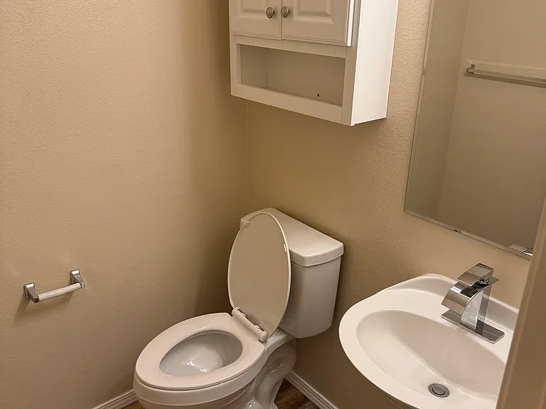 1209 Gold Creek Dr — Photo 8