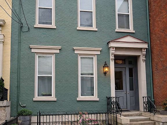 2nd image of 533 Milton St #1