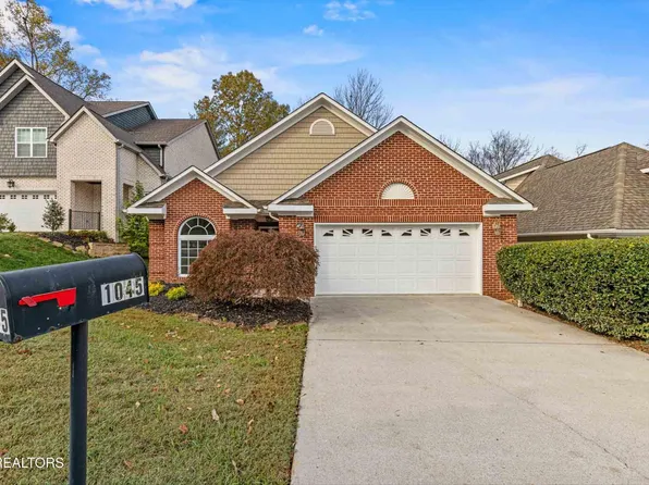 1045 Gothic Manor Way, Knoxville, TN 37923