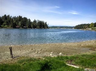 11120 Burton Rd, Anderson Island, WA 98303