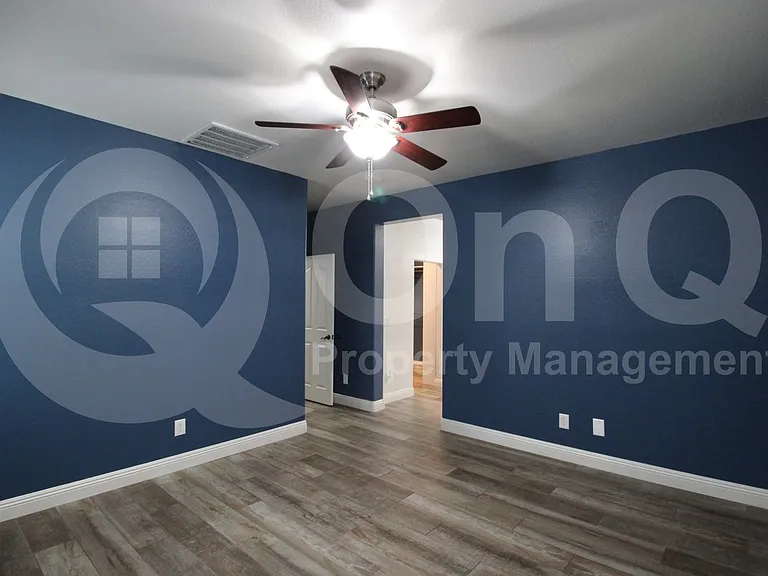 3308 E Patrick St — Photo 16