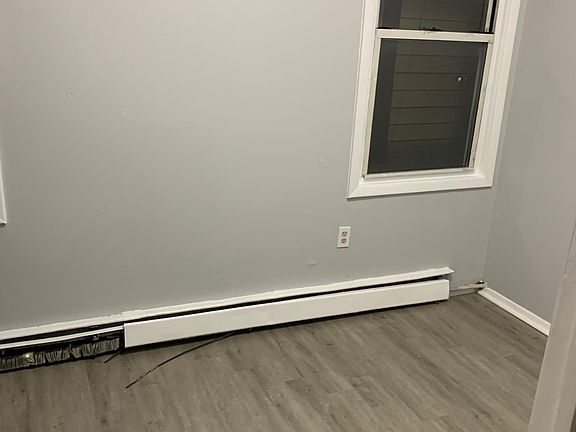 5th image of 801 Mount Prospect Ave #2B
