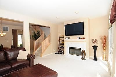 5th image of 997 Oakmont Ct
