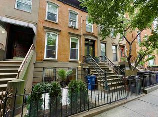 542 Clinton St Floor 1, Brooklyn, NY 11231